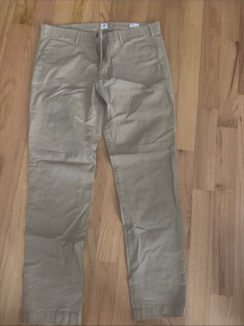 GAP men’s Khaki Tan Chinos slim fit